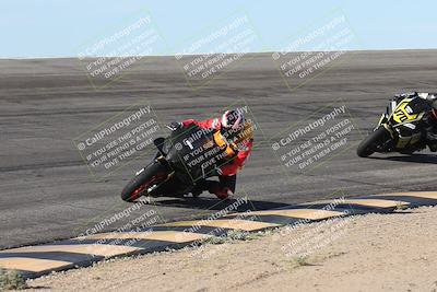 media/Oct-26-2025-Race Pace (Sun) [[c1447ca738]]/Non Verified (1st 20 Minutes of every Hour)/1-Bowl (915am)/